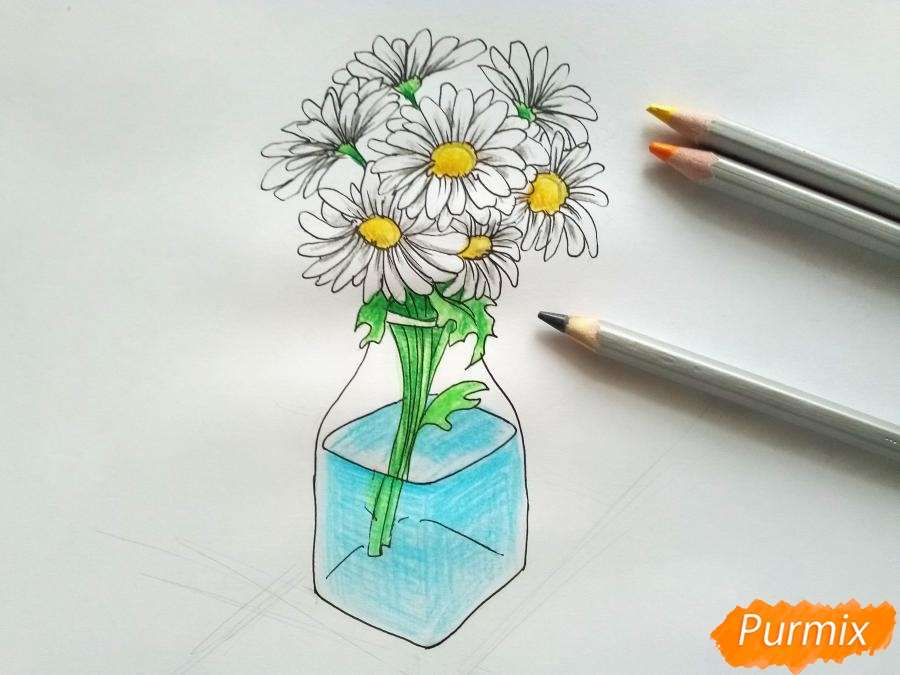 Рисуем вазу с маргаритками карандашом - Шаг 7
