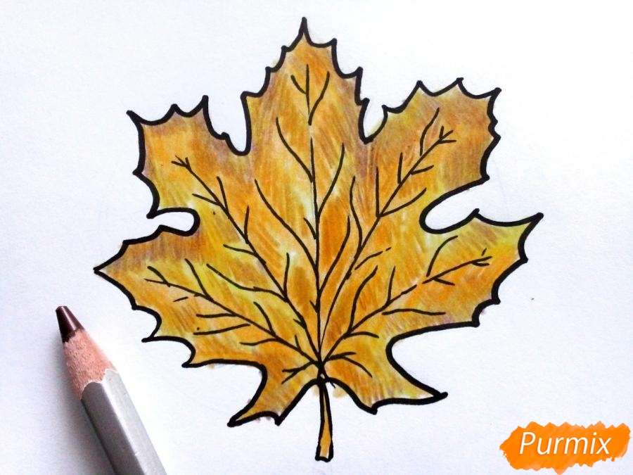 Рисование осенних кленовых листьев - шаг 6