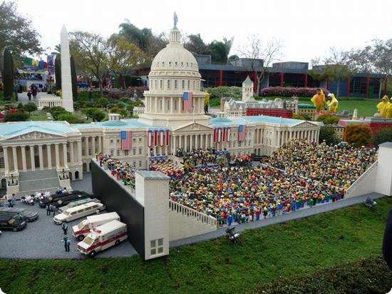 LEGO. Строительство дома, инструкции.