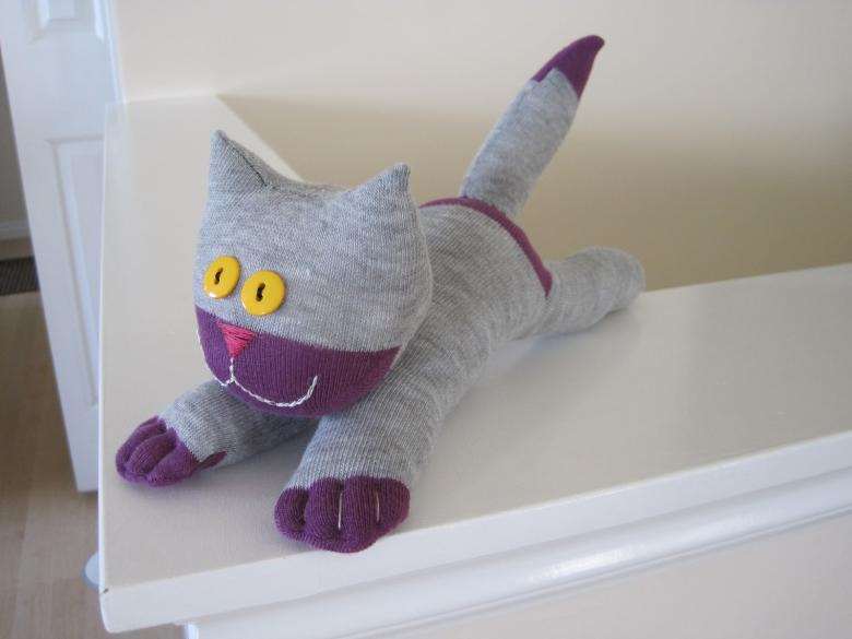 DIY поделки для кошек