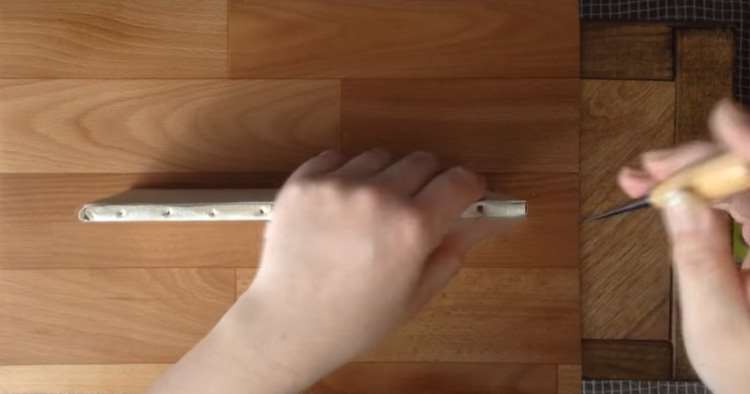 Мы делаем отверстия